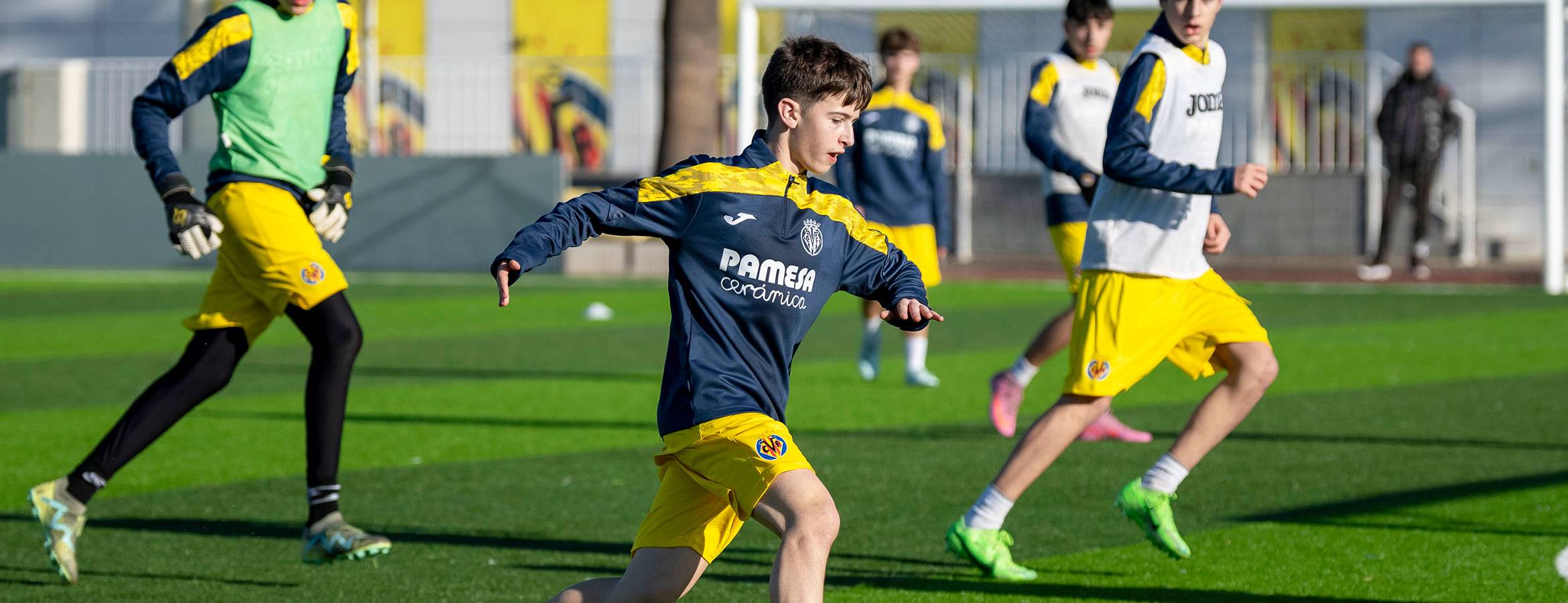 EL SUBMARINO AMARILLO SE SUMERGE DE NUEVO EN RUMANÍA