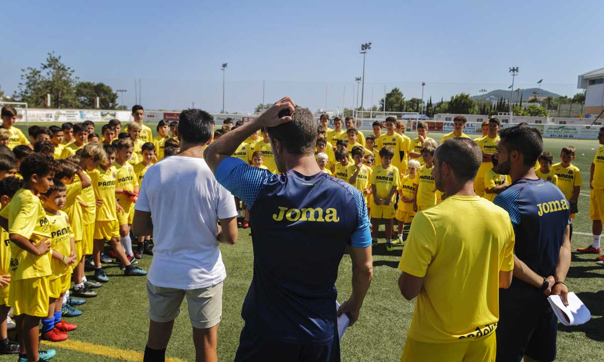 EL CAMPUS DEL VILLARREAL ATERRIZA EN IBIZA