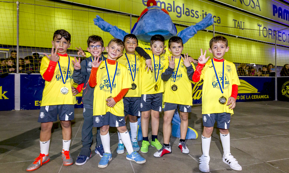 TORNEO 3X3 GROGUET SE VISTE DE GALA