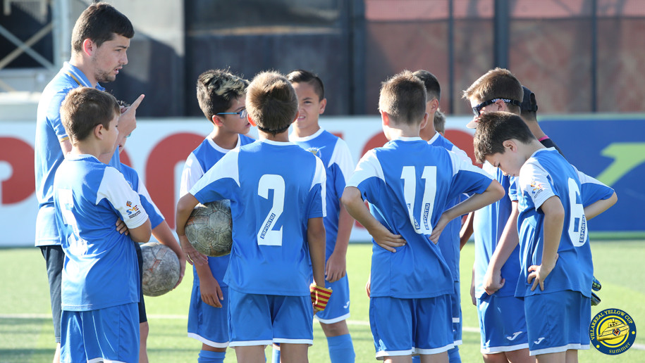 SEGUNDO DÍA DE COMPETICIÓN: FASE DE GRUPOS