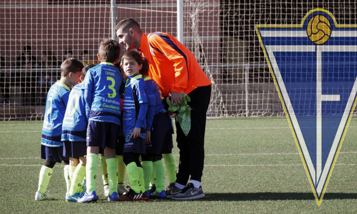 EL JUVENIL DEL CD ACERO PREPARADO PARA LA YELLOW CUP 